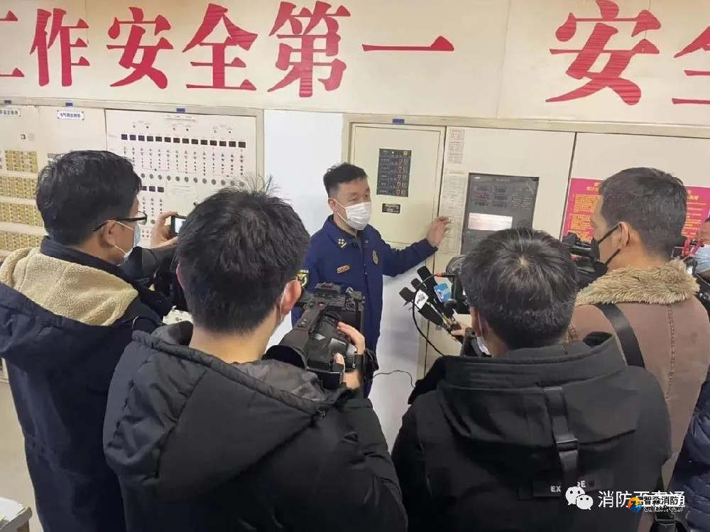 偽造消防檢測(cè)報(bào)告！消防管理人、維保負(fù)責(zé)人分別被拘留10日，企業(yè)被罰款4.9萬元